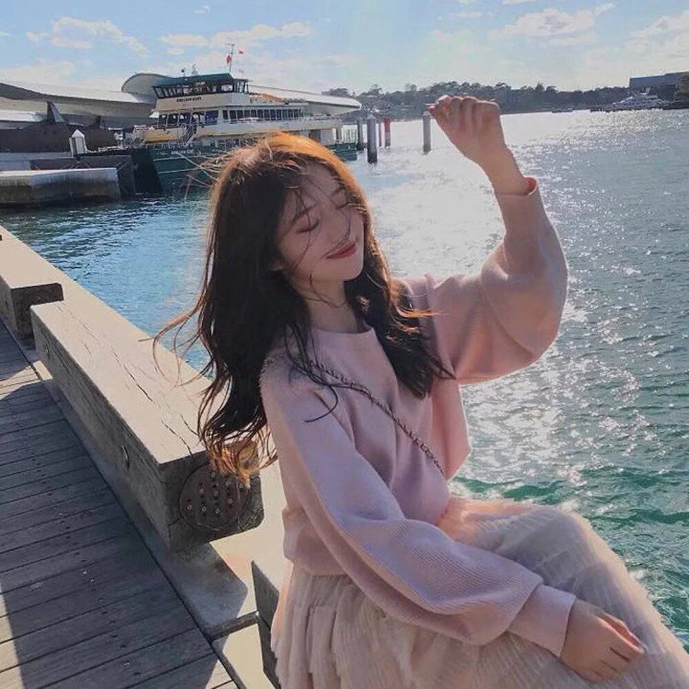 爱长颈鹿的女人